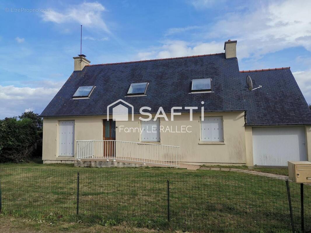 Photo 1 - Maison à PLOUGRESCANT