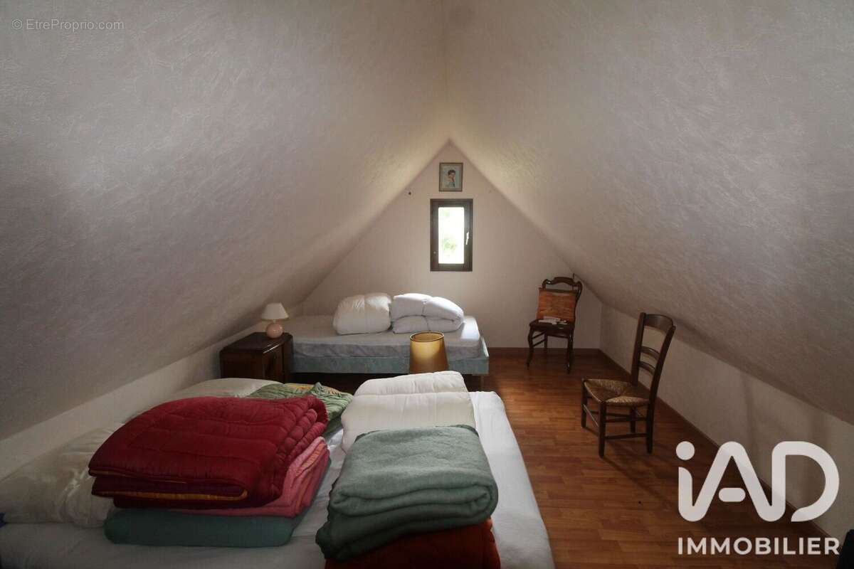 Maison 107 m² à Saint-Gervais-En-Belin  - photo 9
