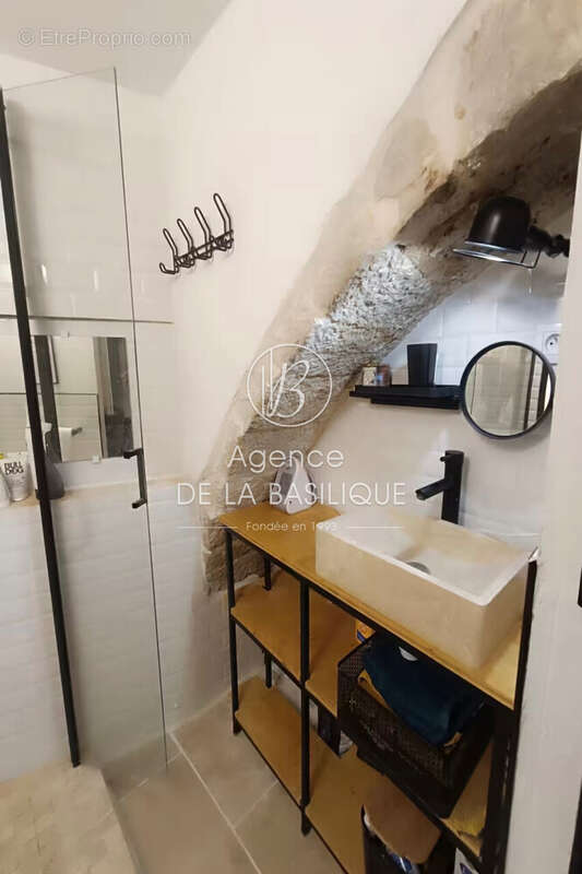 Appartement à SAINT-MAXIMIN-LA-SAINTE-BAUME