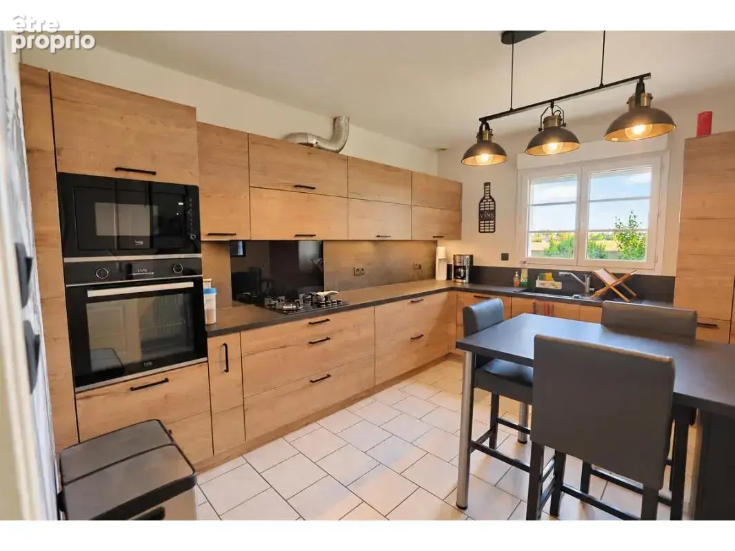 Maison 8 pièces 169 m² à vendre à Sassenay (71530) - photo 4