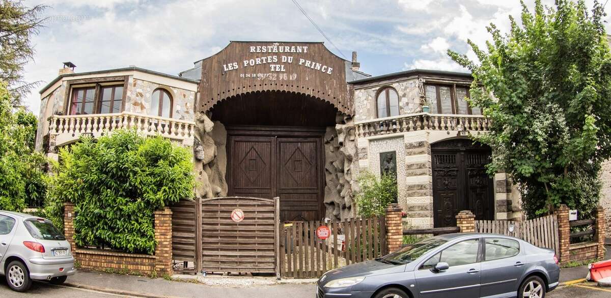 Vue extérieure - Maison à SAINT-LEU-LA-FORET