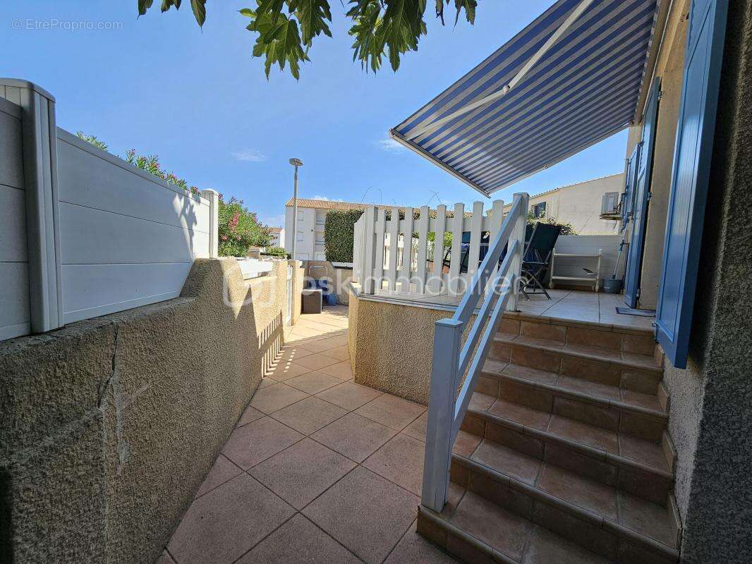 Maison en R+1 de 34 m2 environ avec jardin privatif de 57 m2 et stationnement - photo 10