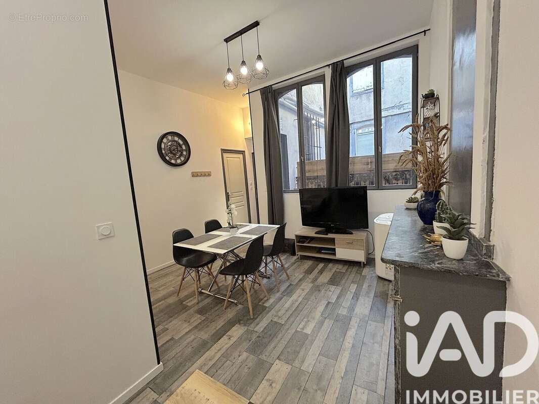 Photo 2 - Appartement à CARCASSONNE