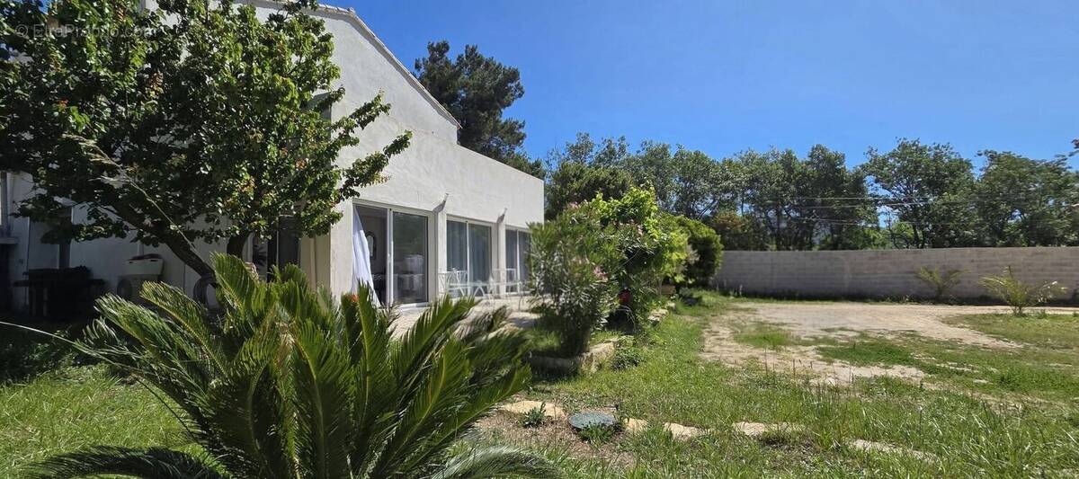 Maison à AUBAGNE