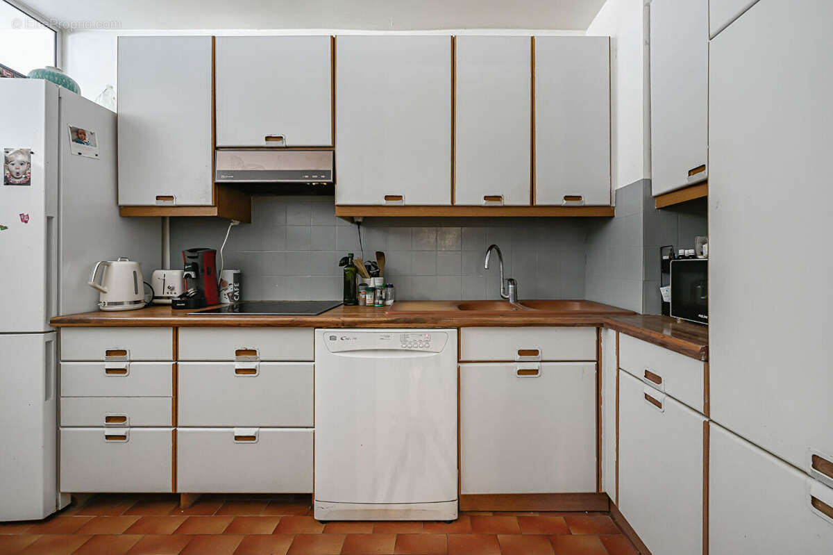 Appartement à PARIS-14E