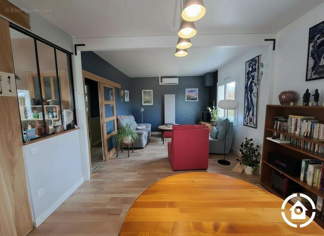 Maison sur sous sol - 3 chambres - jardin - garage - photo 7