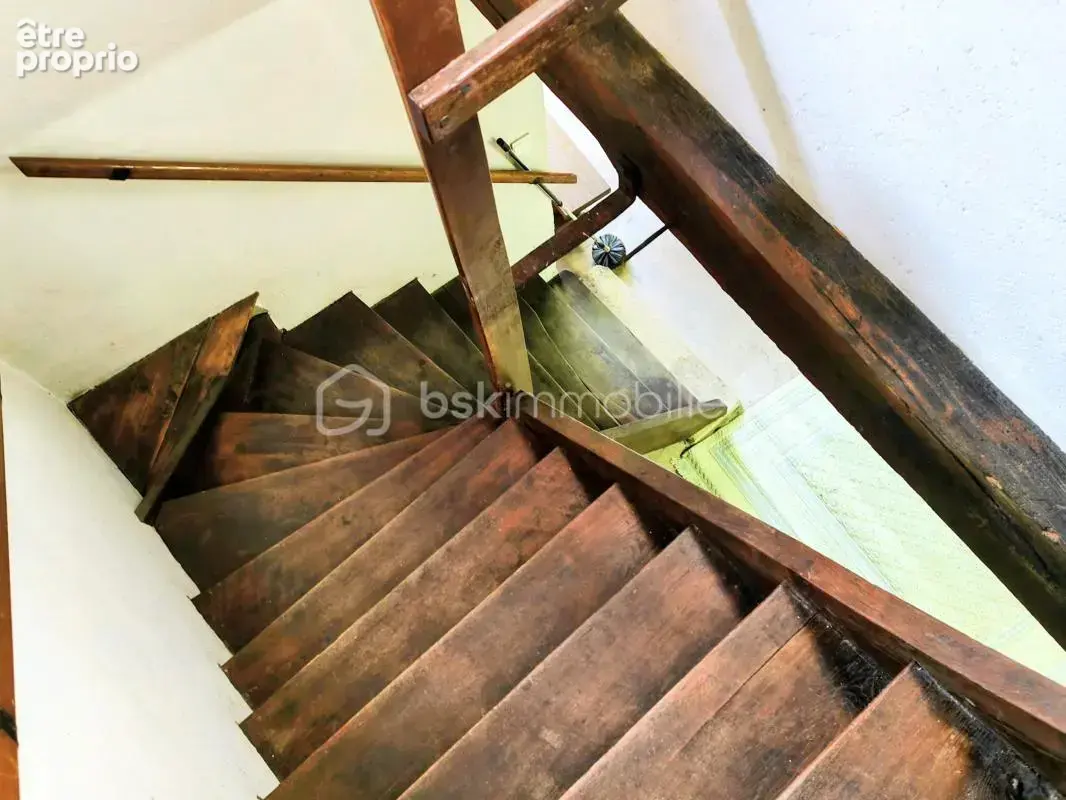 Ensemble immobilier (local commercial + appartement) plein centre ville - photo 15