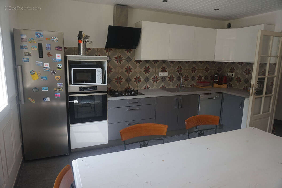 Maison Arguel 9 pièces 188 m2 - photo 2