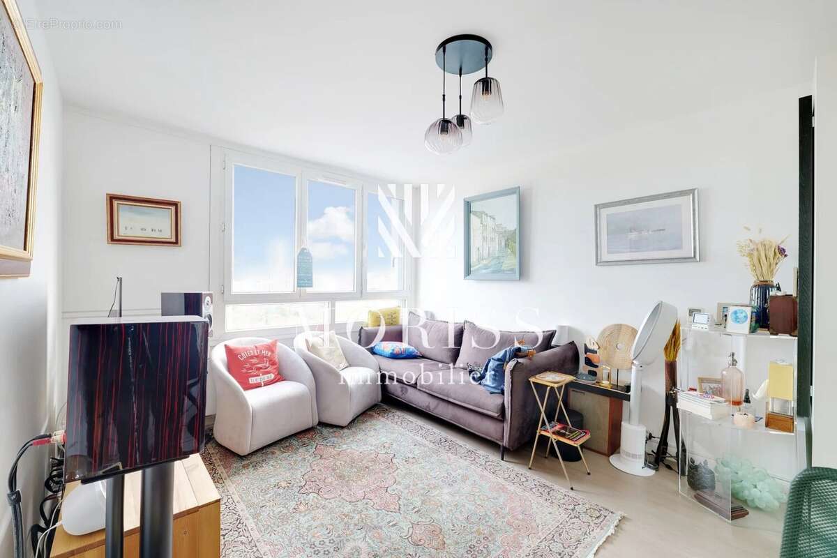 Appartement à ISSY-LES-MOULINEAUX