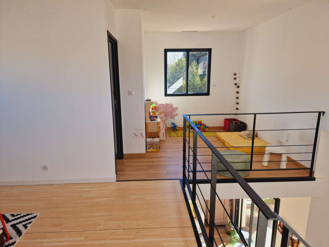 Maison à ARGELLIERS