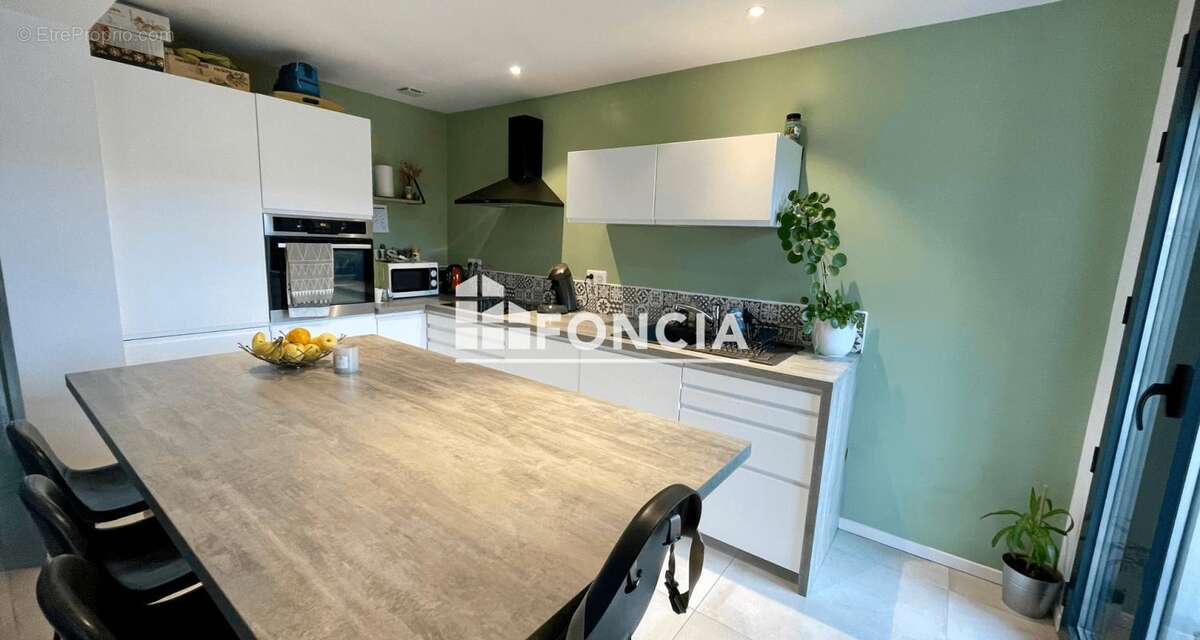 Appartement à SONNAZ