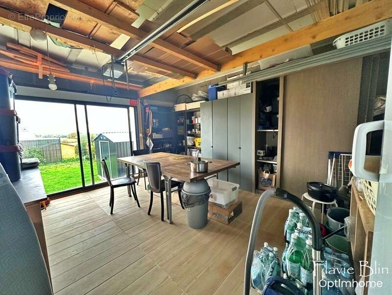 Maison à NEAUPHLETTE