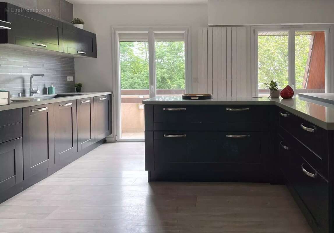 Appartement à RUEIL-MALMAISON