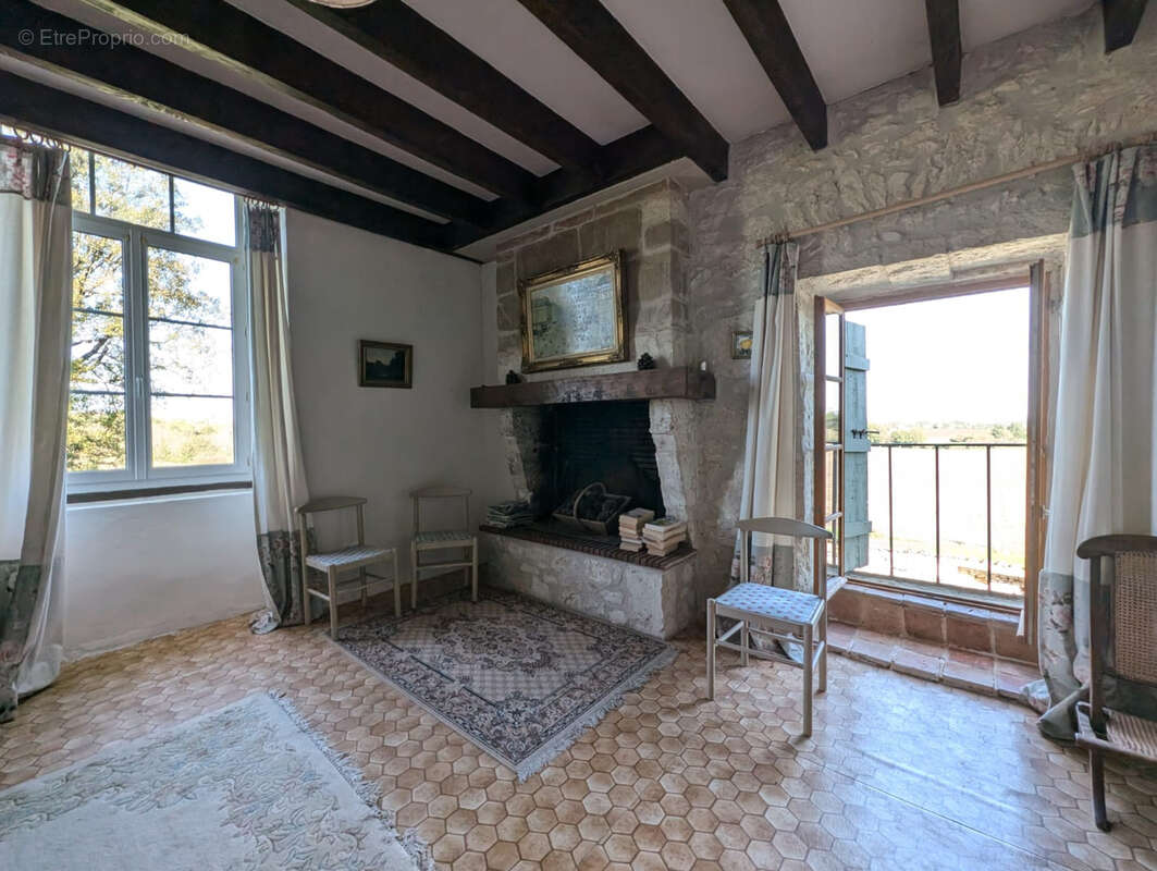 Maison à CASTILLONNES