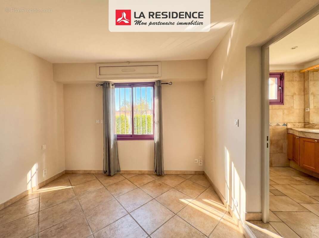 Maison 184 m² à Villefranche-De-Lauragais  - photo 8