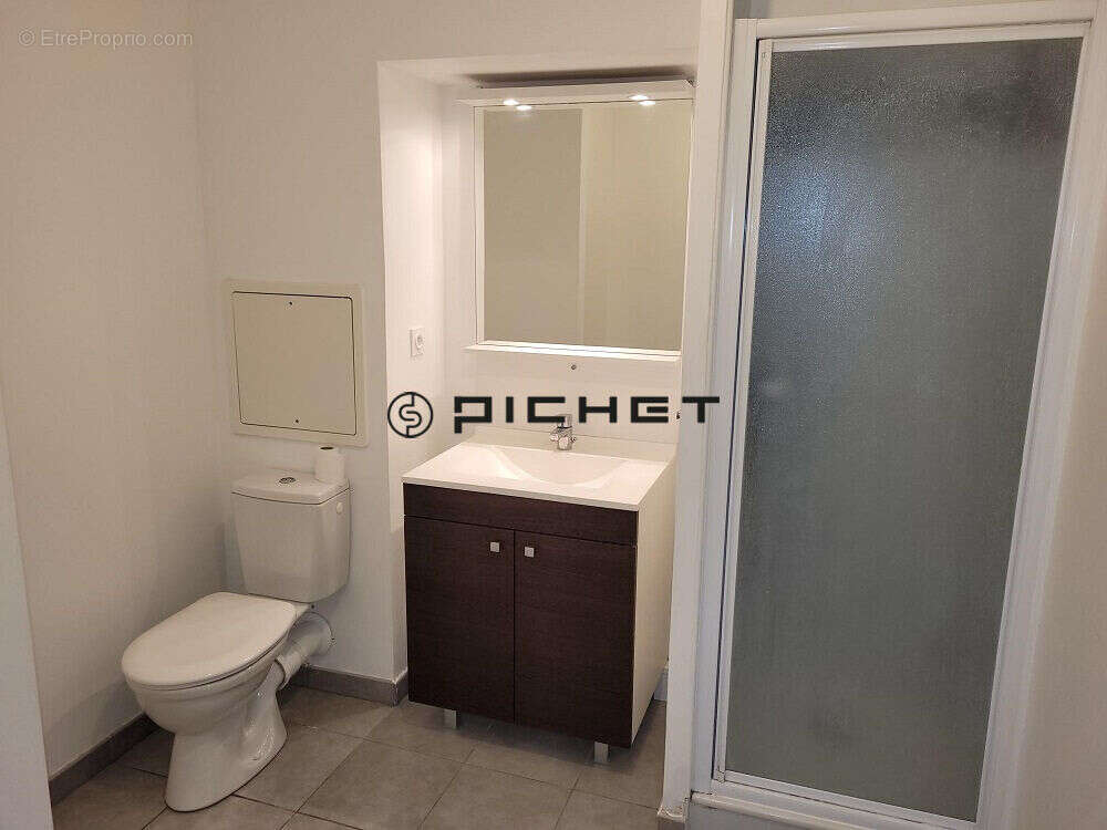 Appartement à SAINT-GENIS-POUILLY