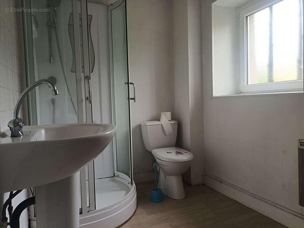 Maison à LANDELLES-ET-COUPIGNY