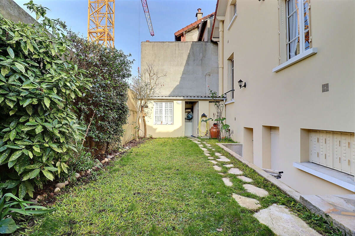 Maison à BOIS-COLOMBES