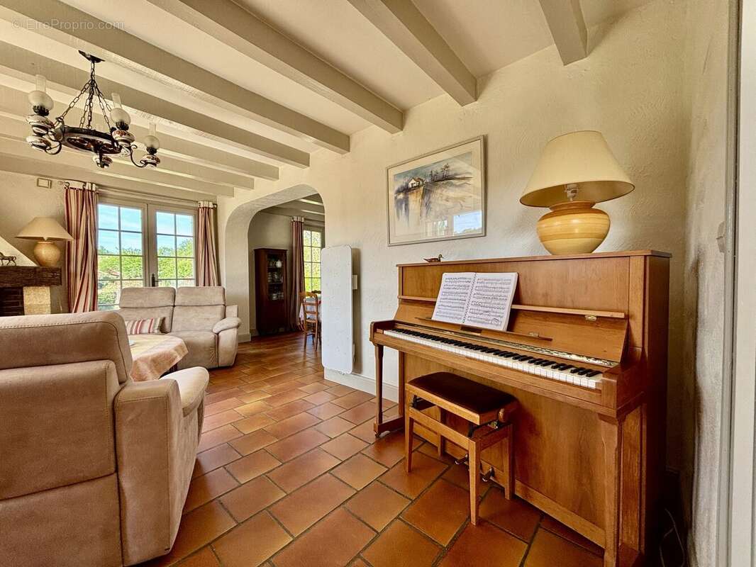 Maison à MIGNE-AUXANCES