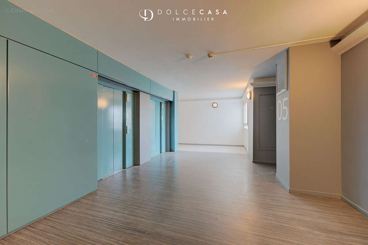 Appartement à PARIS-18E