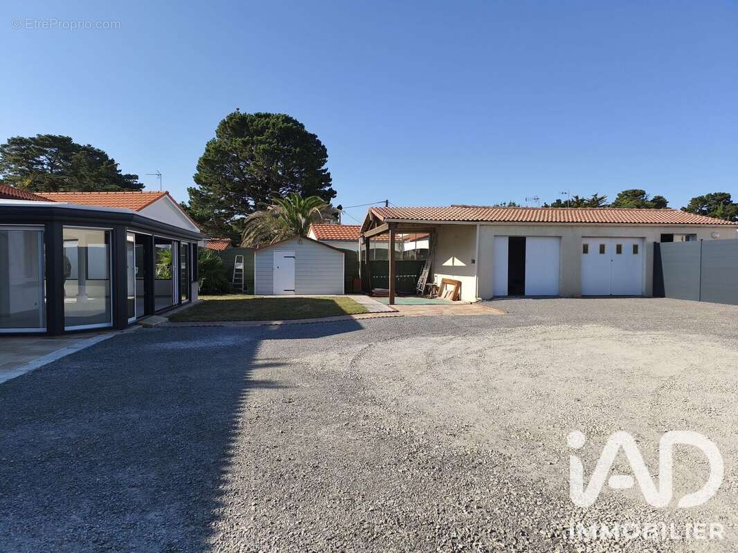 Maison 124 m² à La Plaine-Sur-Mer  - photo 2