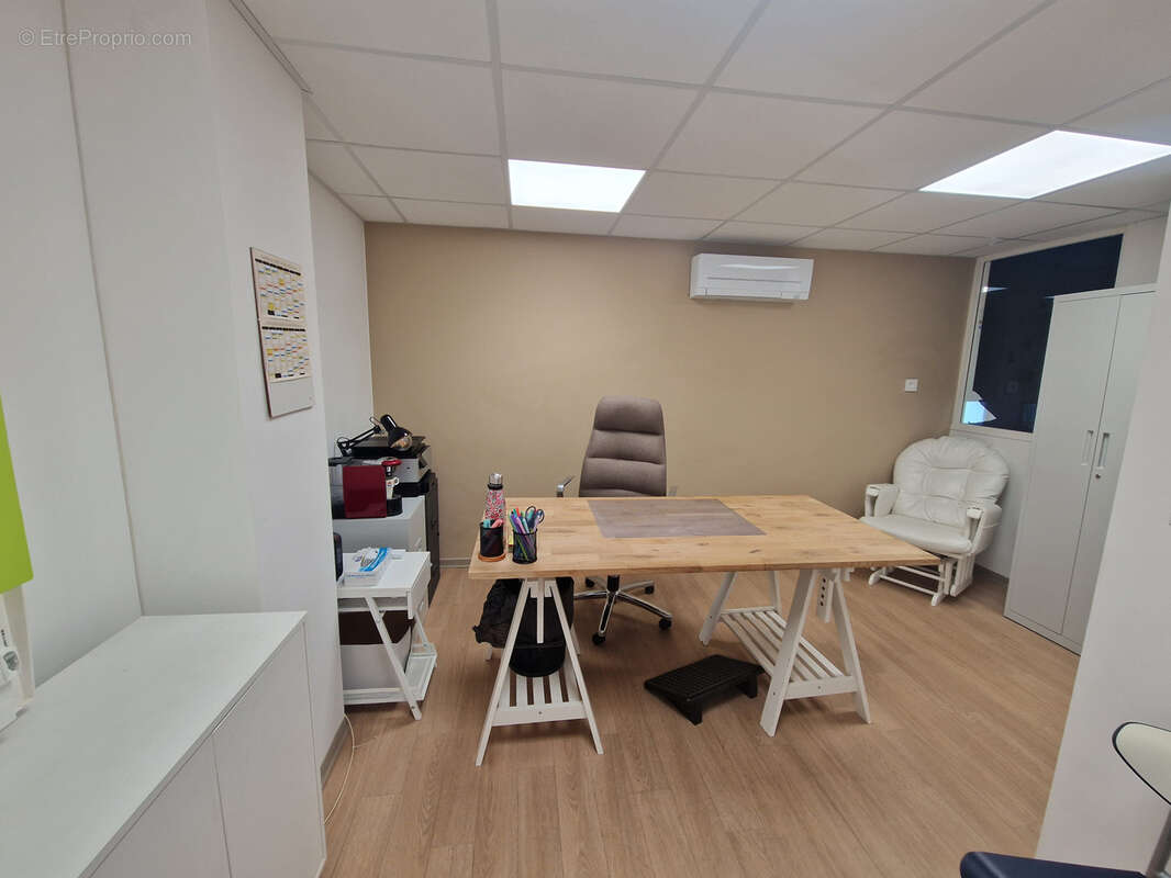 Commerce à LA VALETTE-DU-VAR