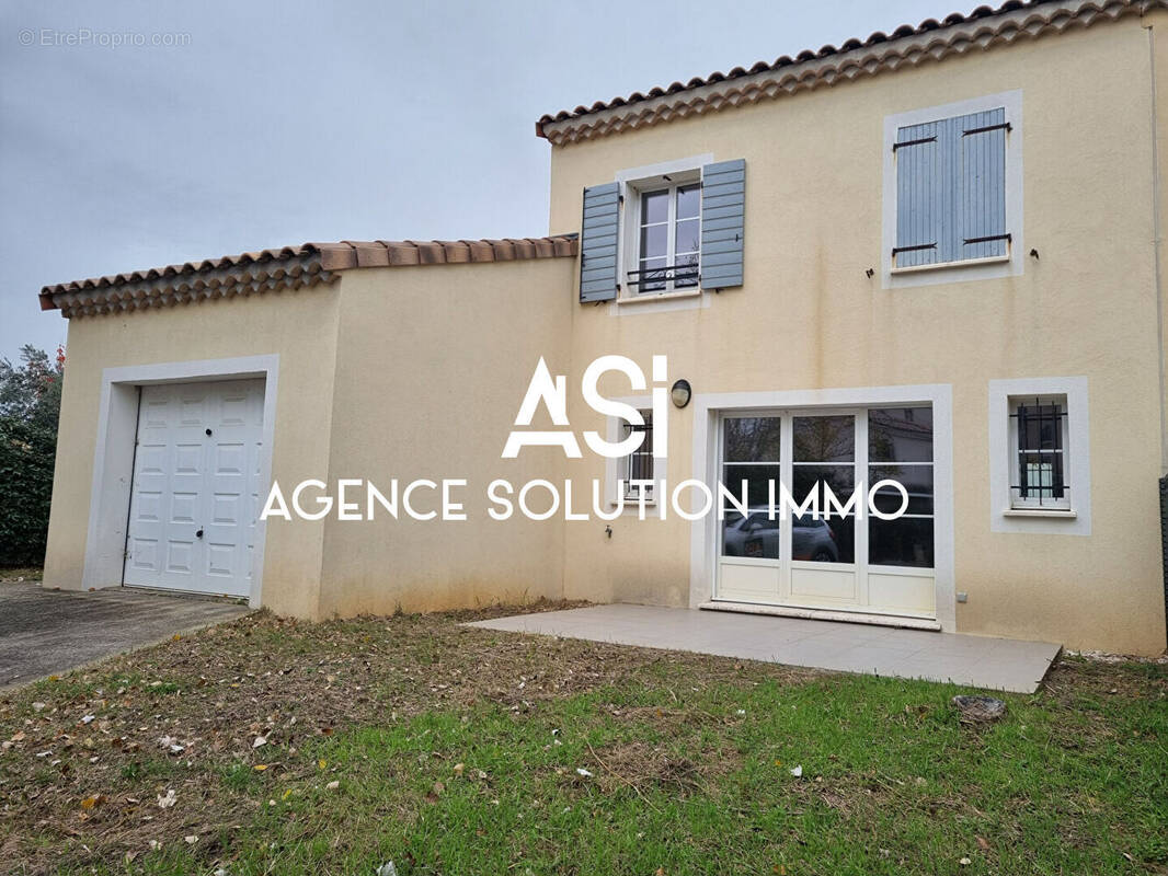 Maison à MONTELIMAR