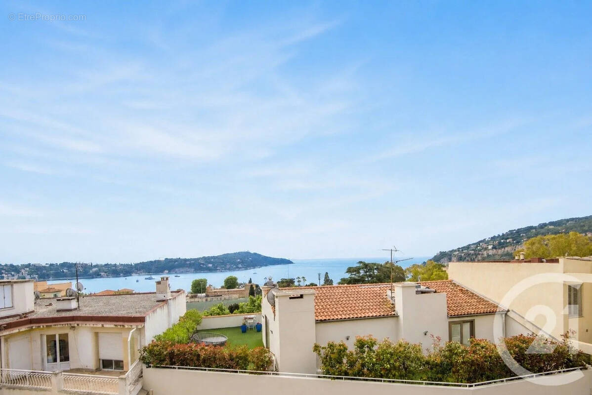 Appartement à VILLEFRANCHE-SUR-MER