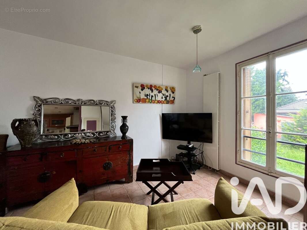 Photo 2 - Maison à STAINS