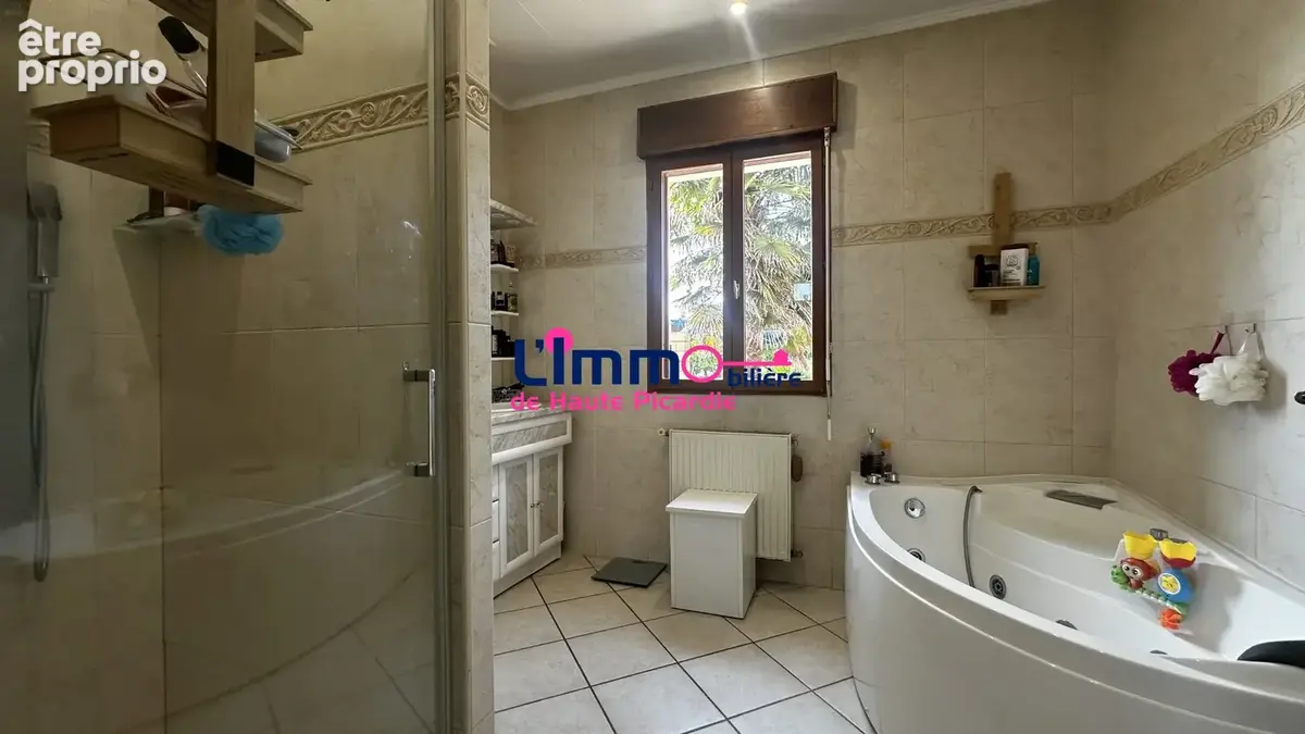 Maison 6 pièces 157 m² à vendre à Caix (80170) - photo 9