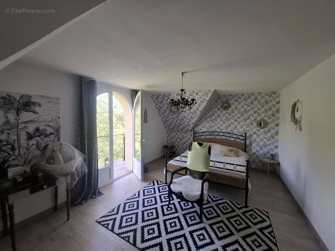 Maison à FORGES-LES-EAUX