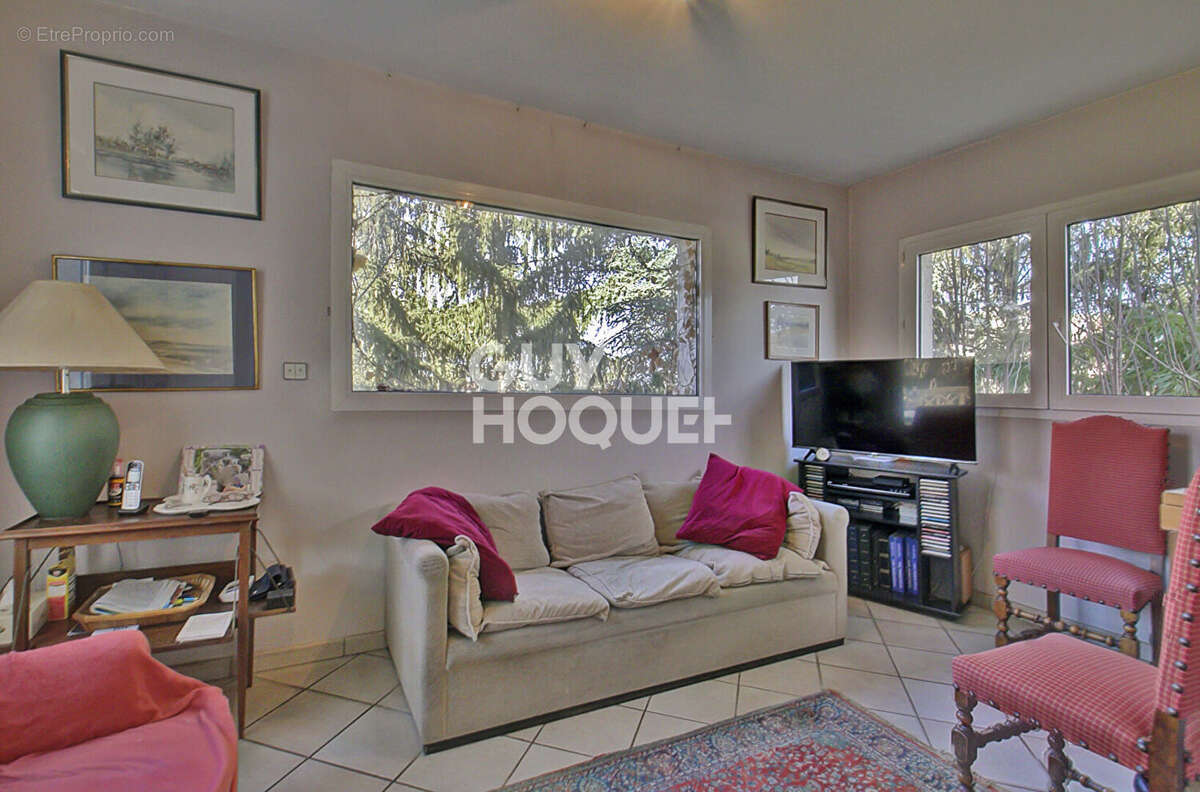 Maison à BOURGOIN-JALLIEU