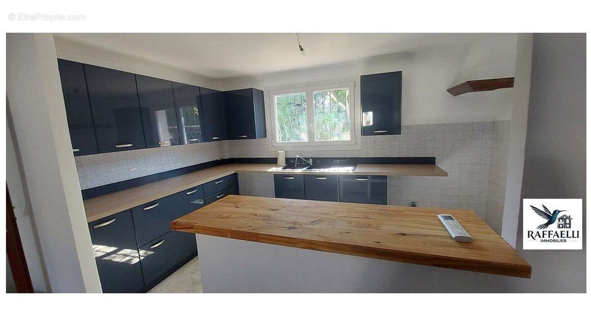 Maison à PUGET-SUR-ARGENS