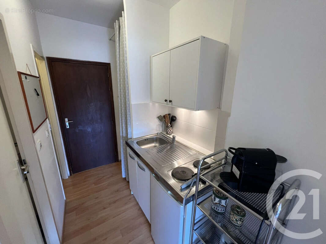Appartement 25 m² à Santa-Lucia-Di-Moriani  - photo 10