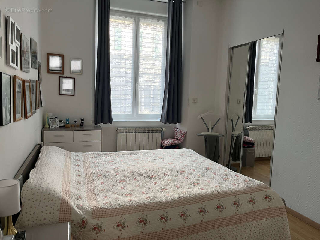 Appartement à GANGES