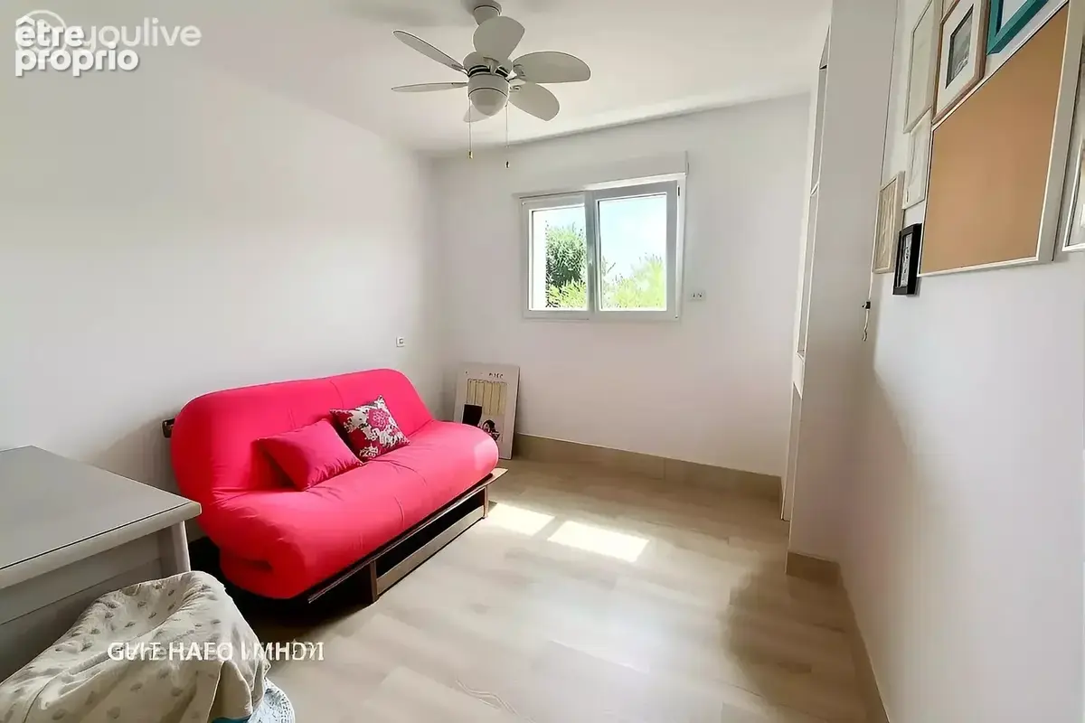 Maison plain-pied 103 m² – 3 chambres – jardin – véranda – grand garage - photo 6