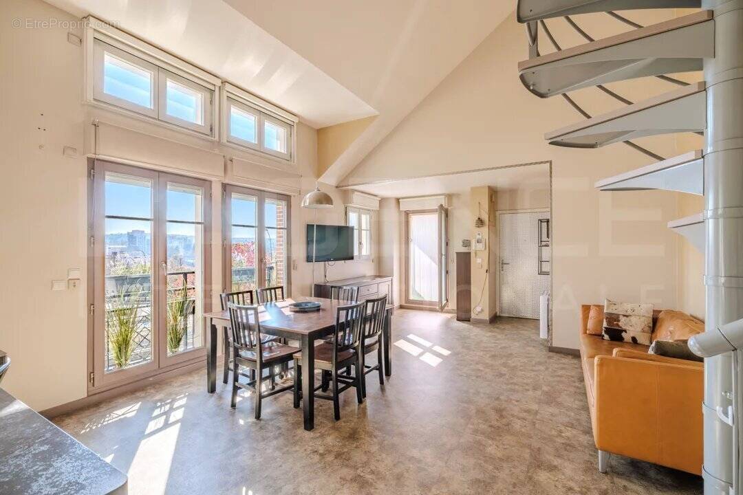 Appartement à SAINT-GERMAIN-EN-LAYE