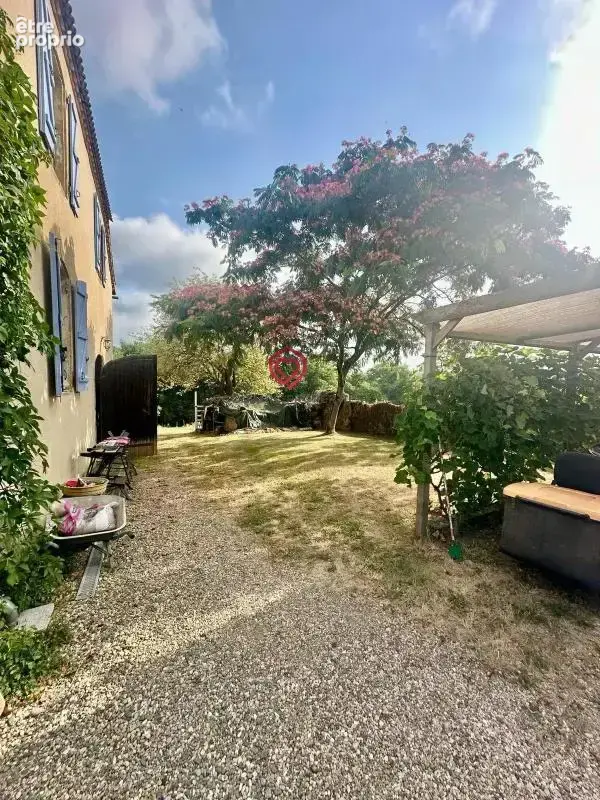 Belle Maison de Maître avec piscine, garage et vue sur la campagne - photo 34