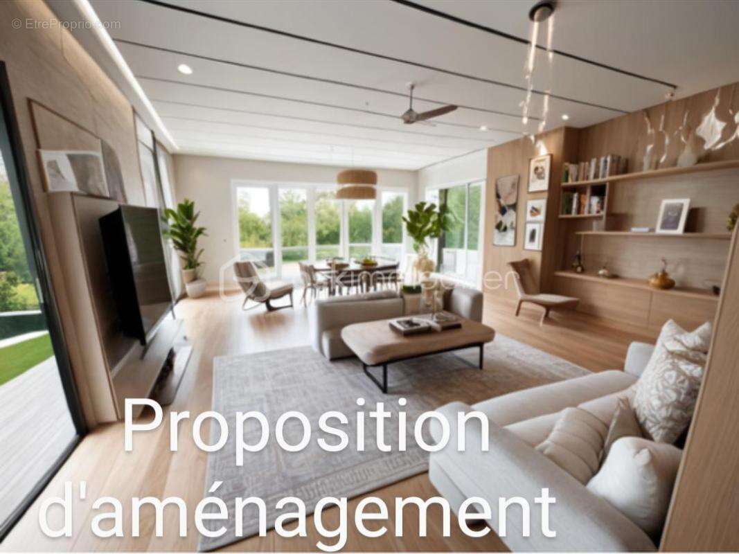 Maison à SAINT-CLEMENT-DE-RIVIERE