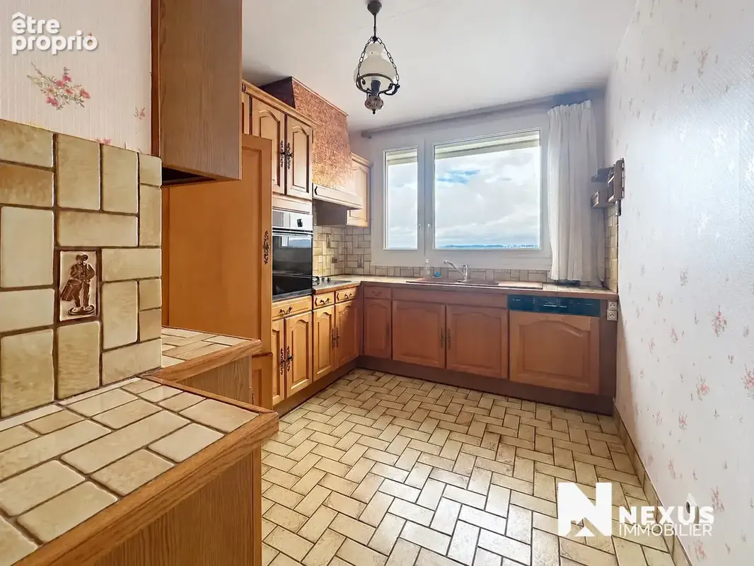 Appartement 4 pièces 74 m² à vendre à Saint-Etienne-Du-Rouvray (76800) - photo 3