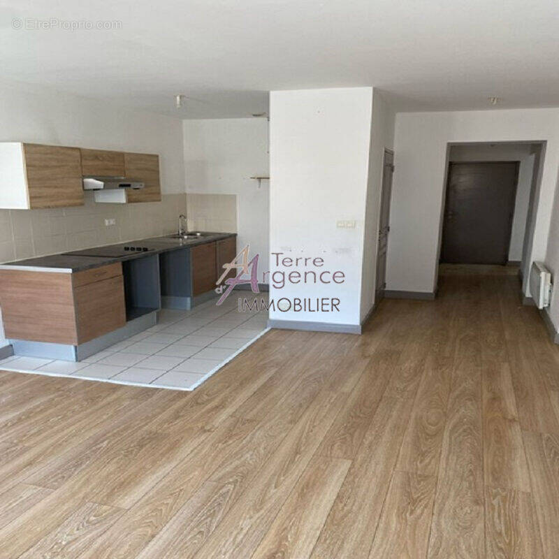 Appartement à BEAUCAIRE
