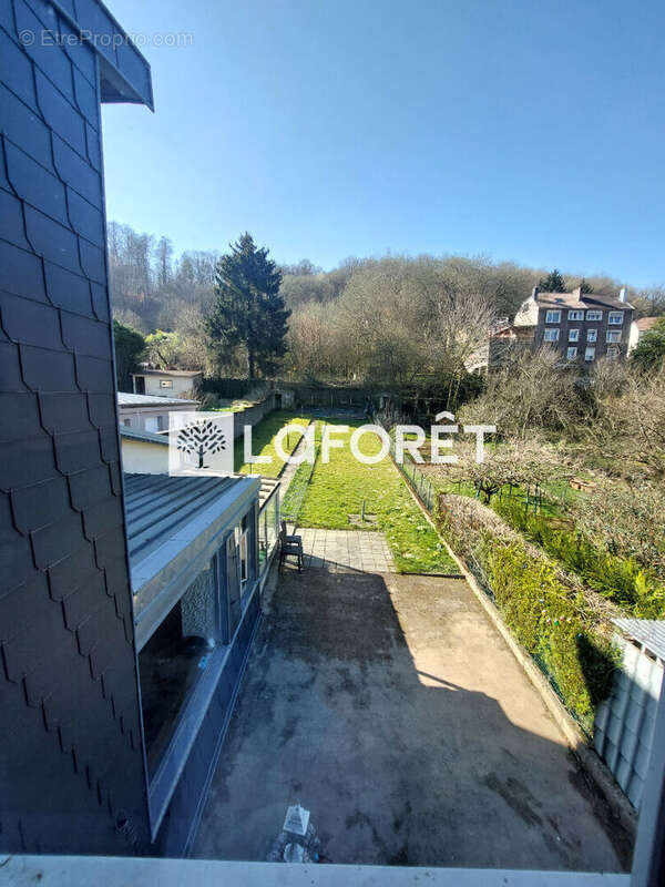 Appartement à AUDUN-LE-TICHE