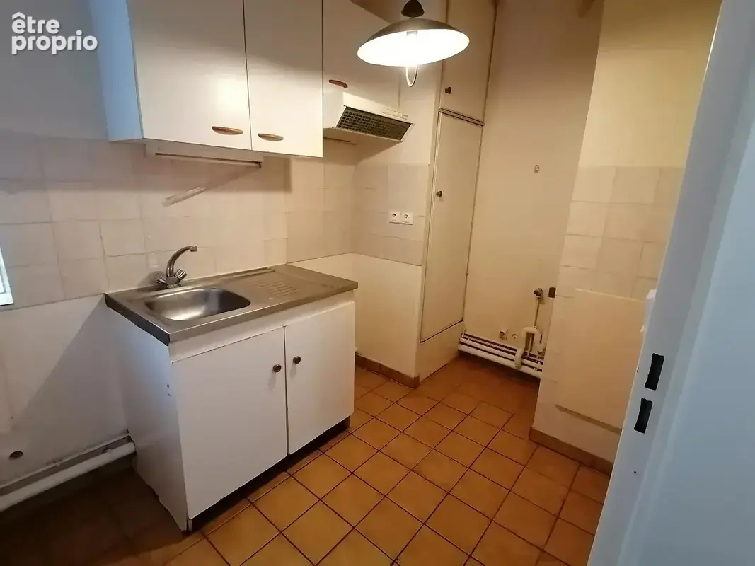 Livry gargan limite le raincy studio 31 m² cave et parking - photo 7