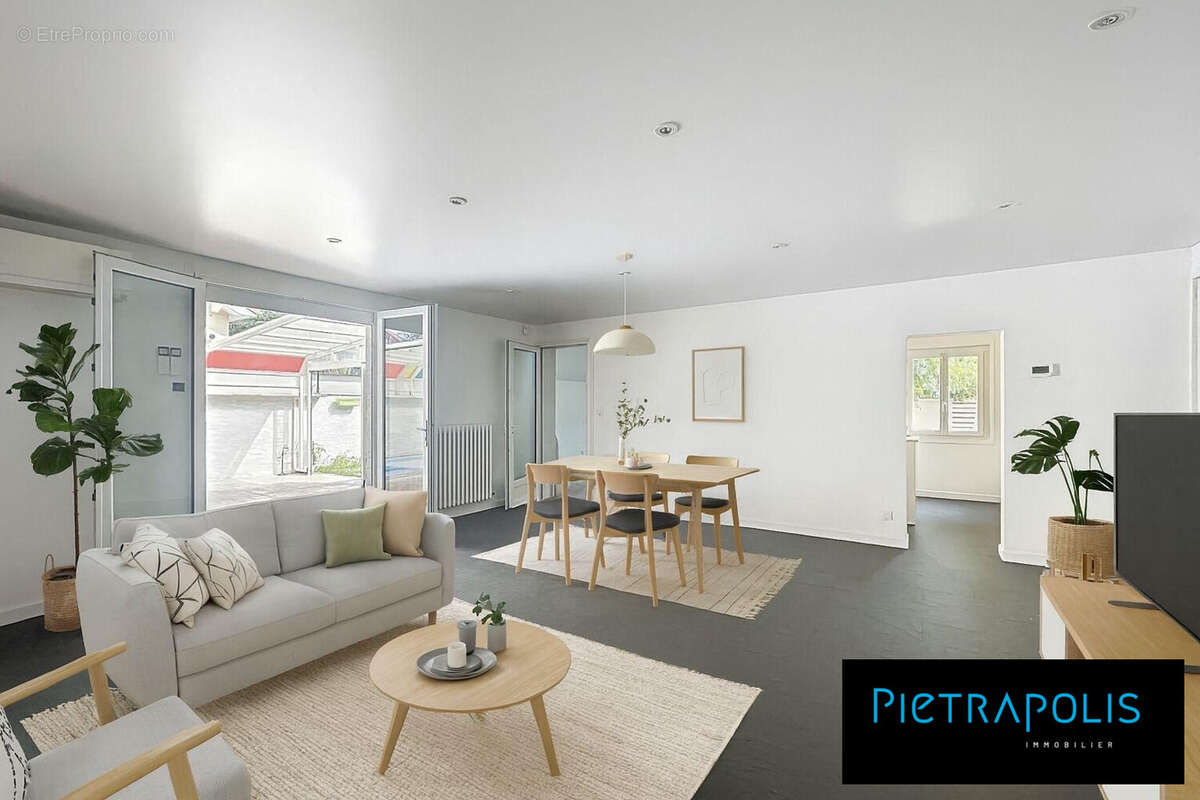 Maison à RILLIEUX-LA-PAPE