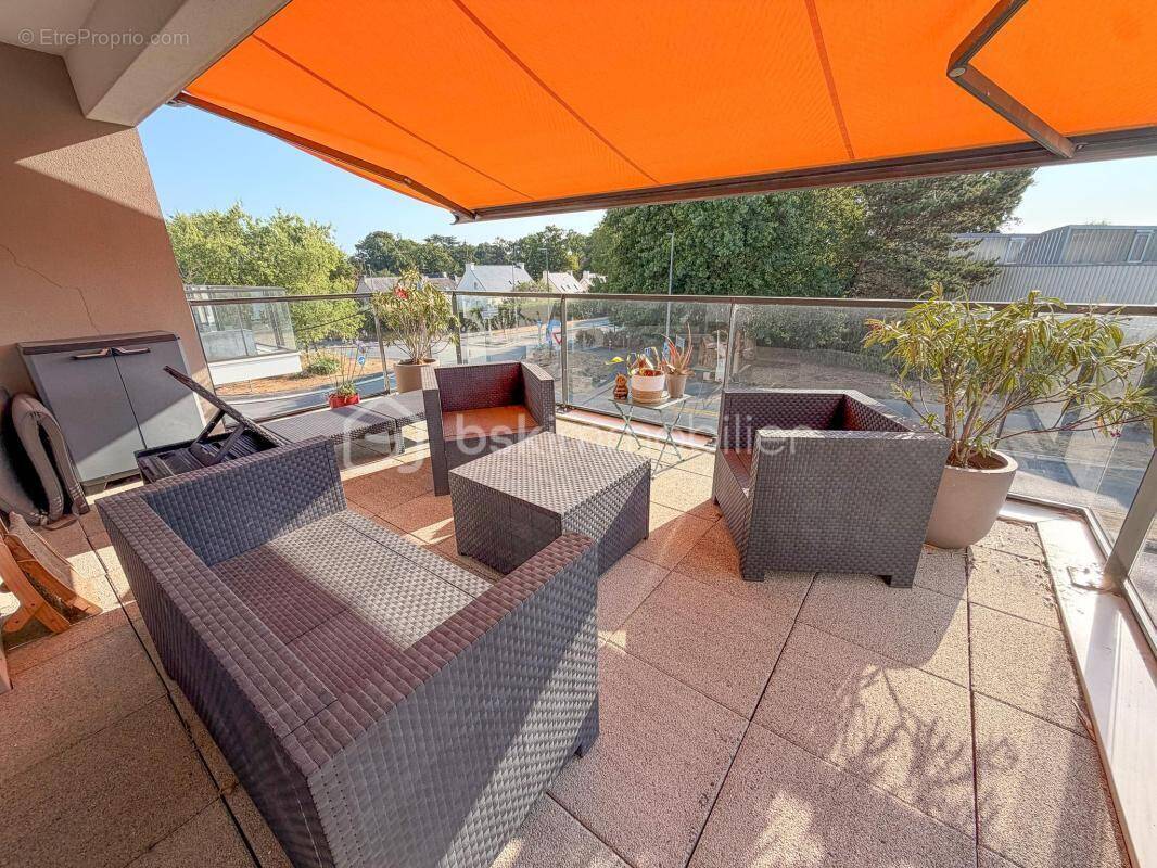 ARRADON - Appartement de standing de 66 m2 avec balcon Ouest de 16 m2 et garage - photo 1