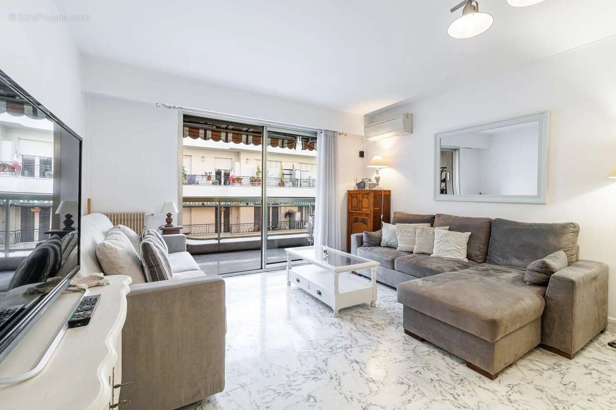 Quartier des Fleurs Appartement 2 pièces de 71m² avec terrasse - photo 3