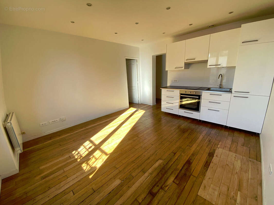 Appartement à CLICHY