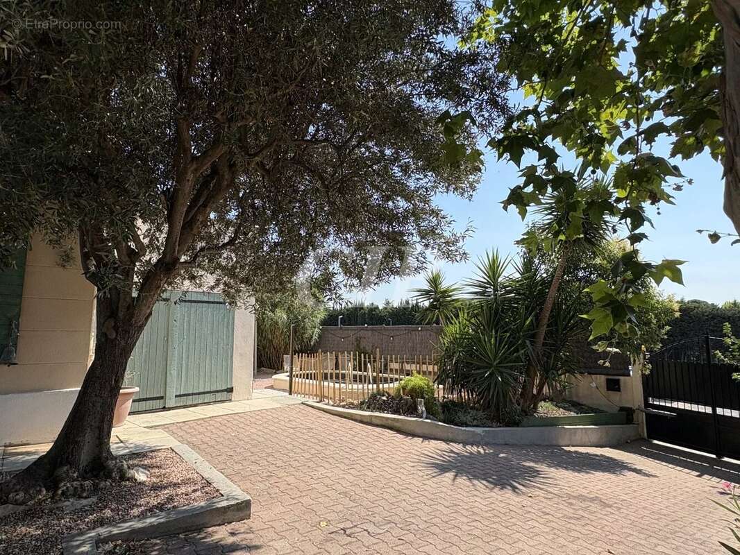 Maison à MARSEILLE-14E