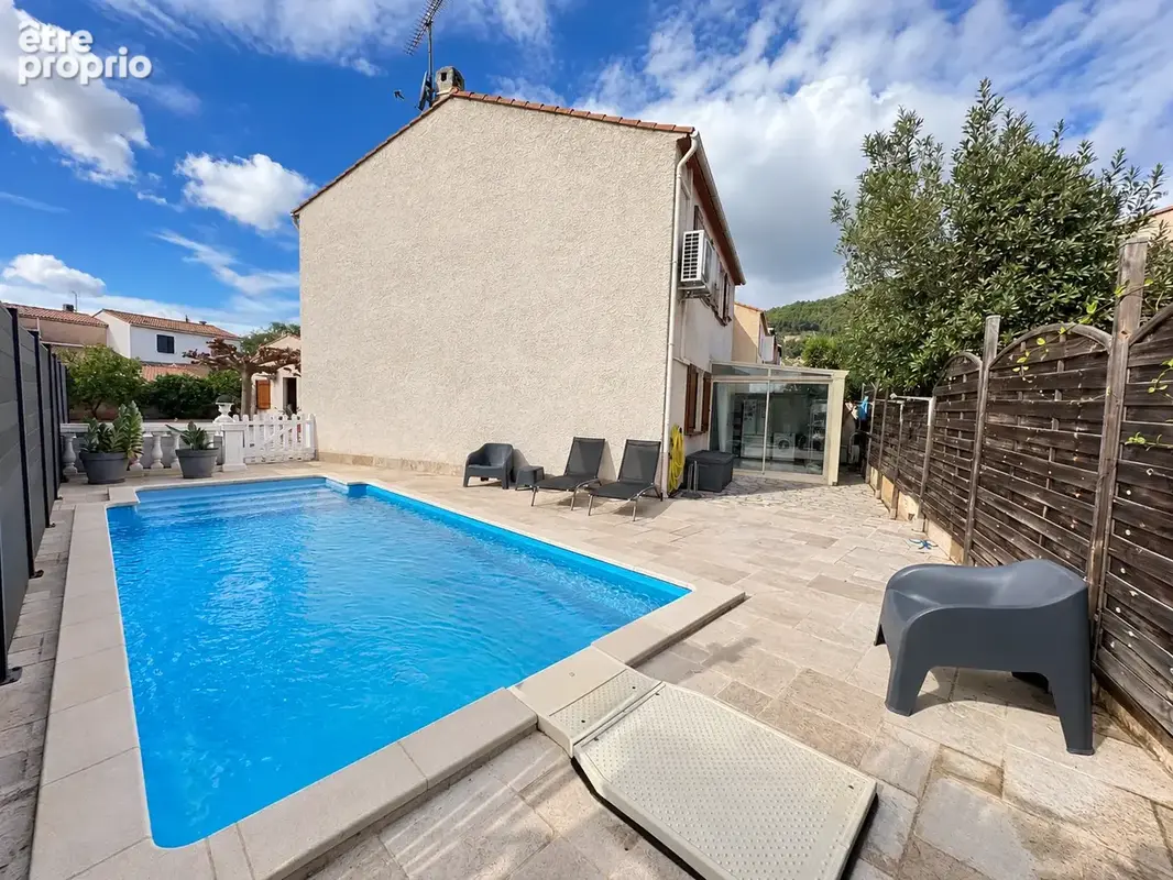 Maison familiale t5 133m2 + piscine - photo 3