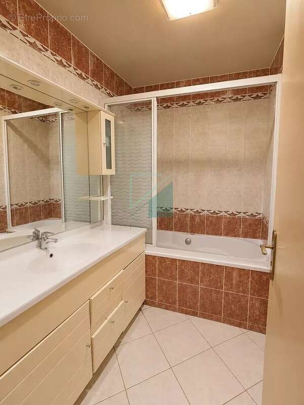 Aubervilliers – porte de la villette – 4 pièces – 75 m² – balcon - photo 3